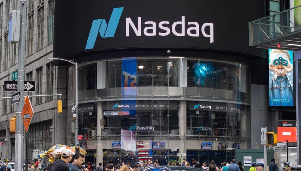 Bitcoin miningreus laat faillissement achter zich, weer naar de beurs