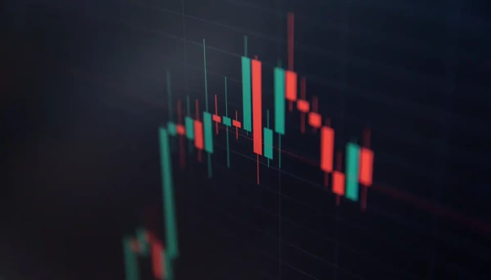 Bitcoin stijgt hard en passeert $43.000, solana en cardano blinken uit