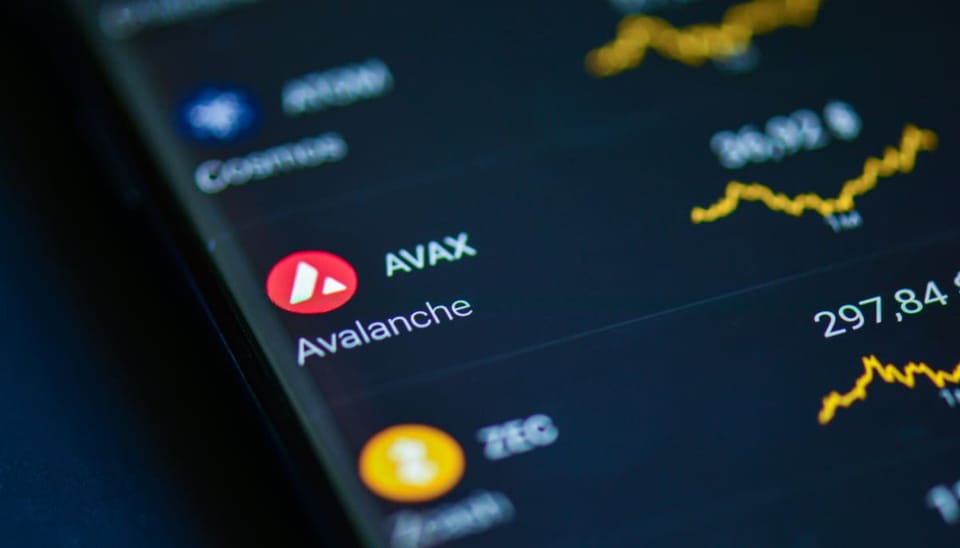 Avalanche-avax-crypto-
