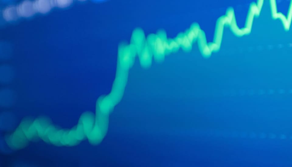 Crypto memecoins door het dak: koersen en volumes exploderen