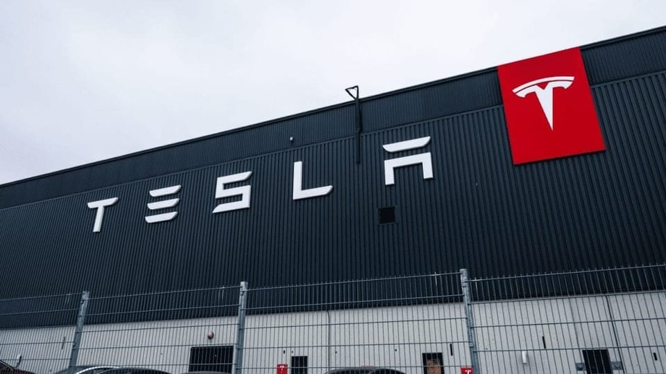 Cryptomarkt opgelucht: Tesla bevestigt geen Bitcoin verkoop