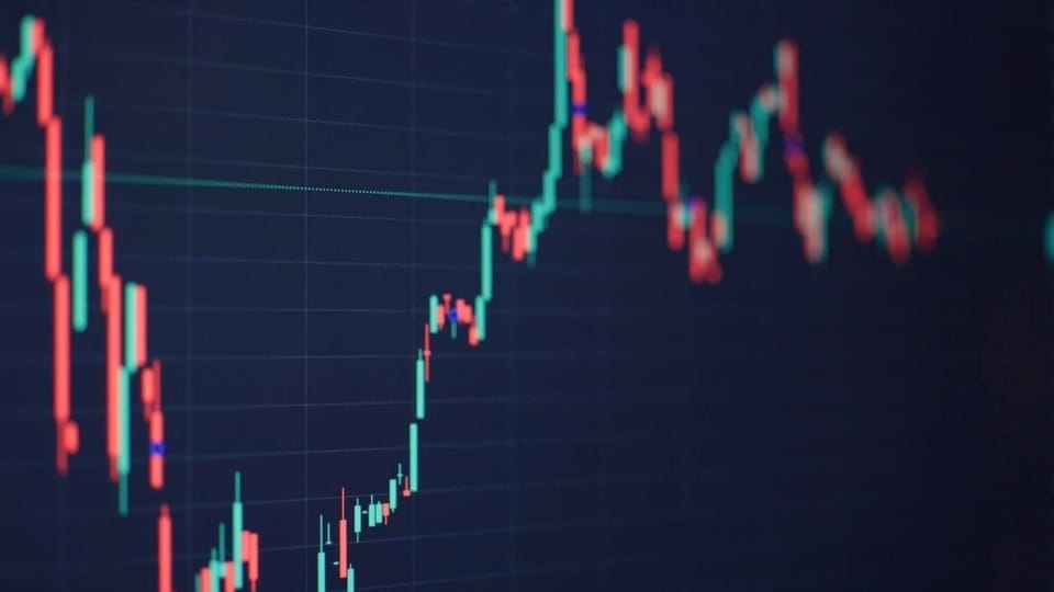 "Uptober" acaba mal para Bitcoin: ¿Qué nos espera en noviembre?