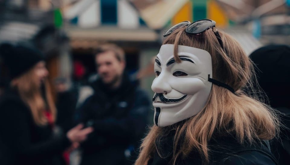Estas teorías son aún más locas que "descubrir al fundador de Bitcoin"