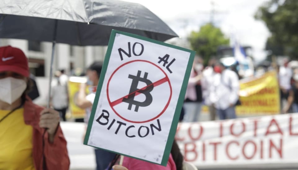 Bitcoinland lapt regels aan zijn laars, koopt €1 miljoen aan BTC