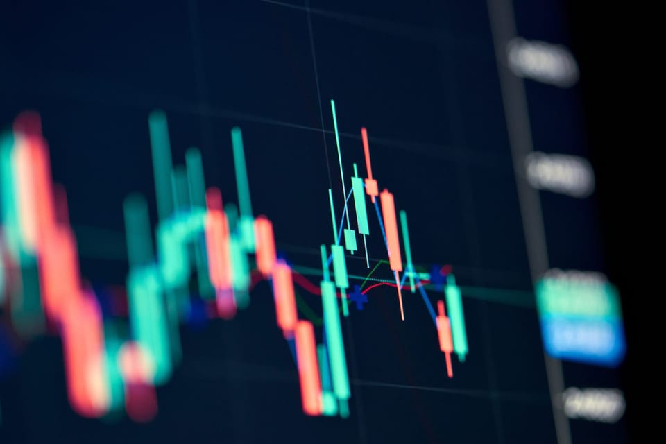 Krypto nach dem Crash: Bitcoin stabil, Ethereum erholt sich