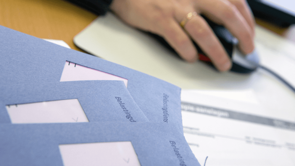Enveloppen van de belastingdienst