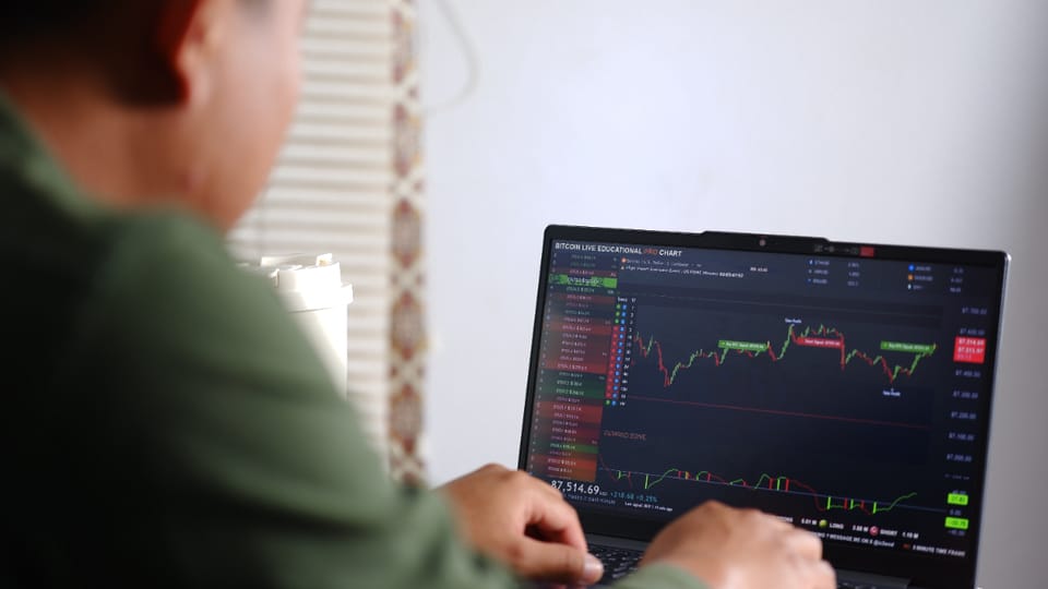 analist-bezig-met-bitcoin-koers
