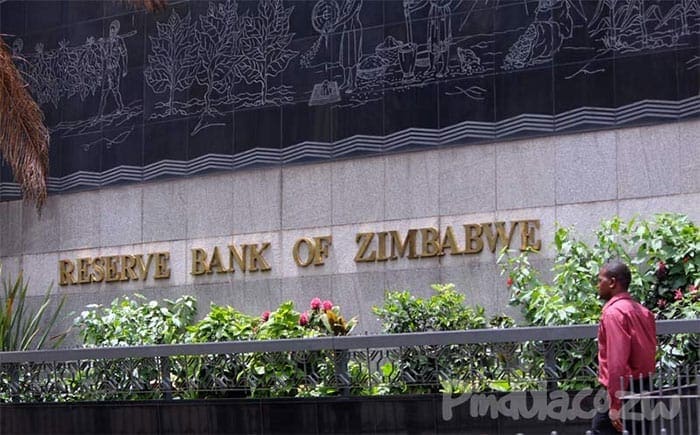 Zimbabwe verbiedt banken te handelen in crypto