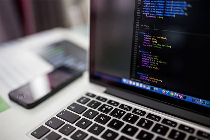 Nieuw soort malware hackt MacBooks om Monero te minen