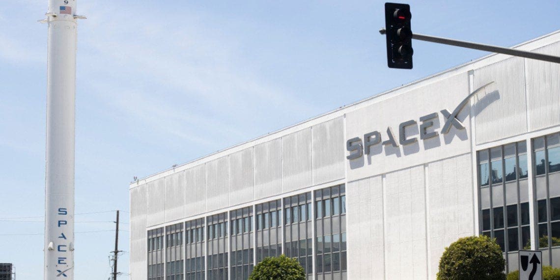 Crypto versie van SpaceX aandeel trekt 10.000 houders Crypto versie van SpaceX aandeel trekt 10.000 houders