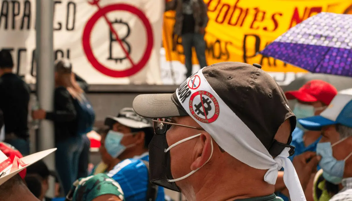 bitcoin-protest Bitcoin verovert politiek: presidentskandidaten zetten crypto op agenda