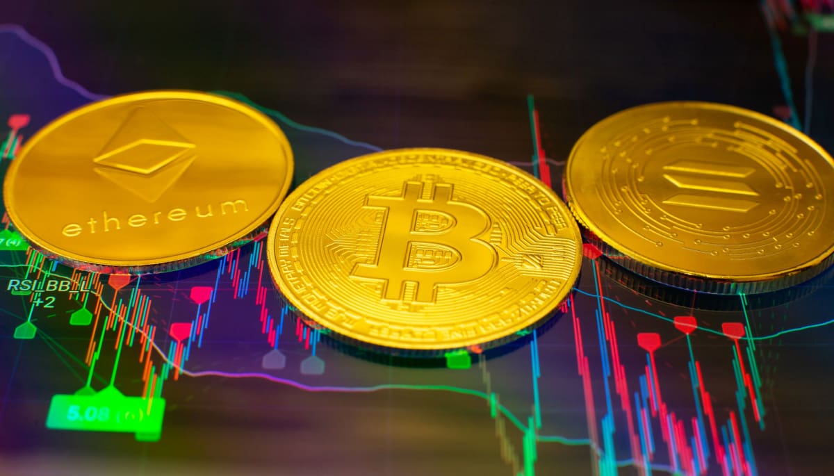 Coins Crypto update: bitcoin doorbreekt cruciale grens, solana stijgt hard