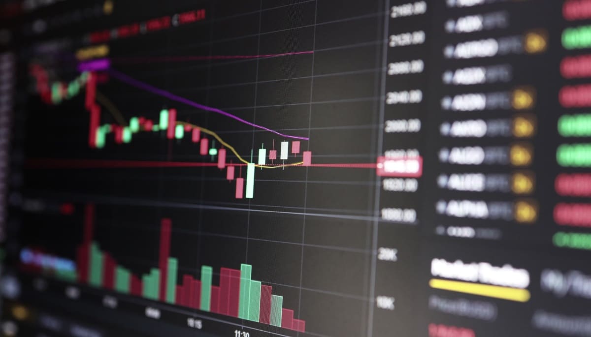 Crypto Radar: bitcoin in gevarenzone, memecoins opvallend beweeglijk