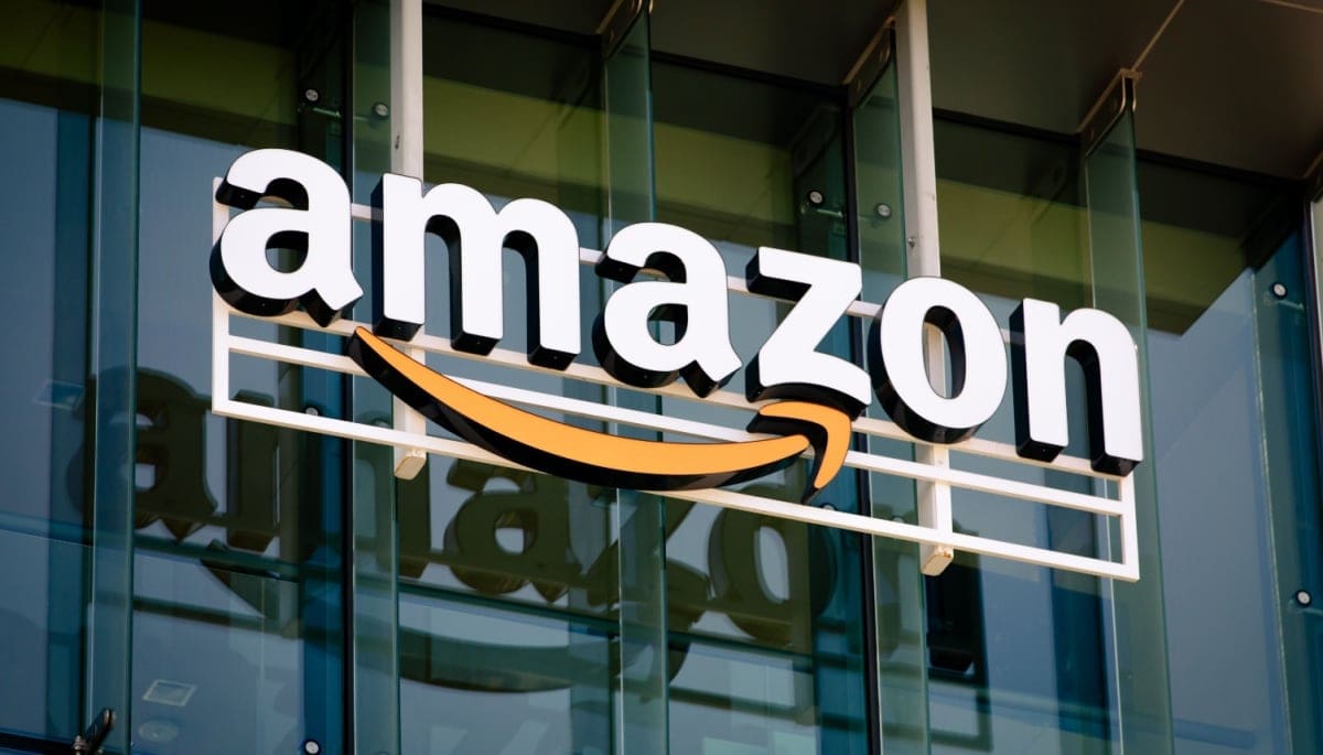 ¿Qué dice la caída de Amazon sobre el precio de Bitcoin?