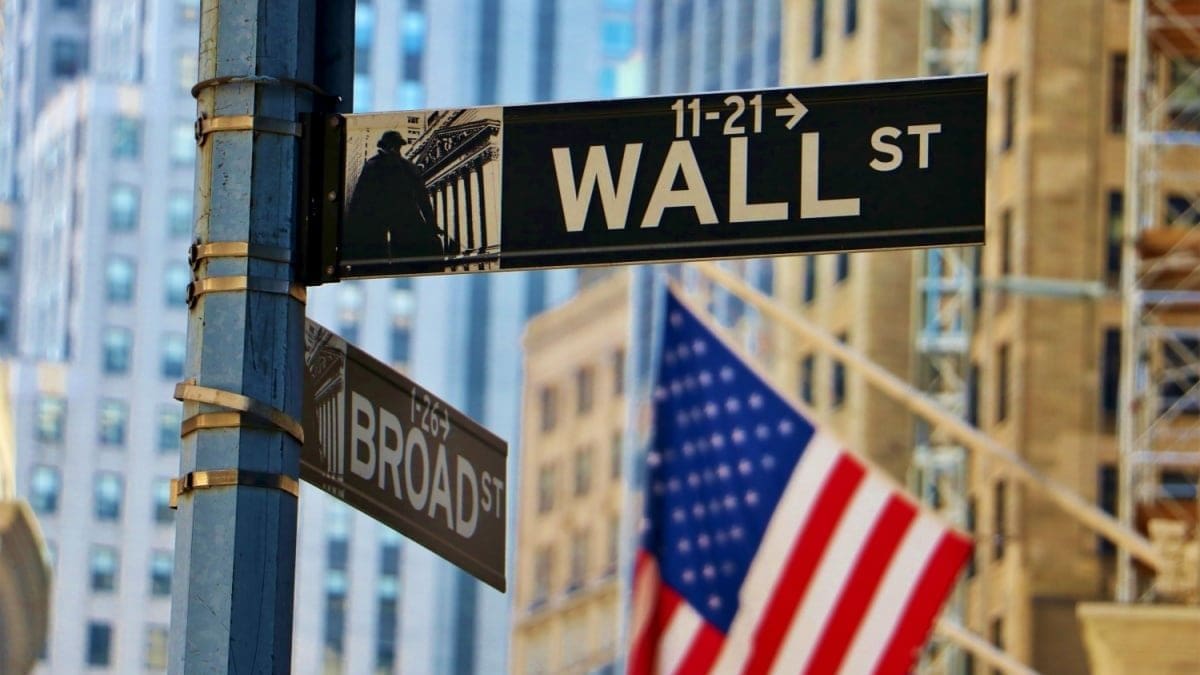 Wall Street expert_ 'Bitcoin daalt naar $70.000 voordat rally start' Wall Street expert_ 'Bitcoin daalt naar $70.000 voordat rally start'