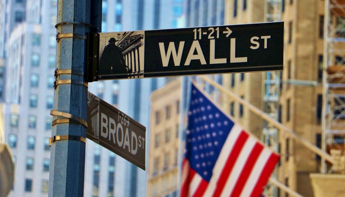 Wall Street expert_ 'Bitcoin daalt naar $70.000 voordat rally start' Wall Street expert_ 'Bitcoin daalt naar $70.000 voordat rally start'