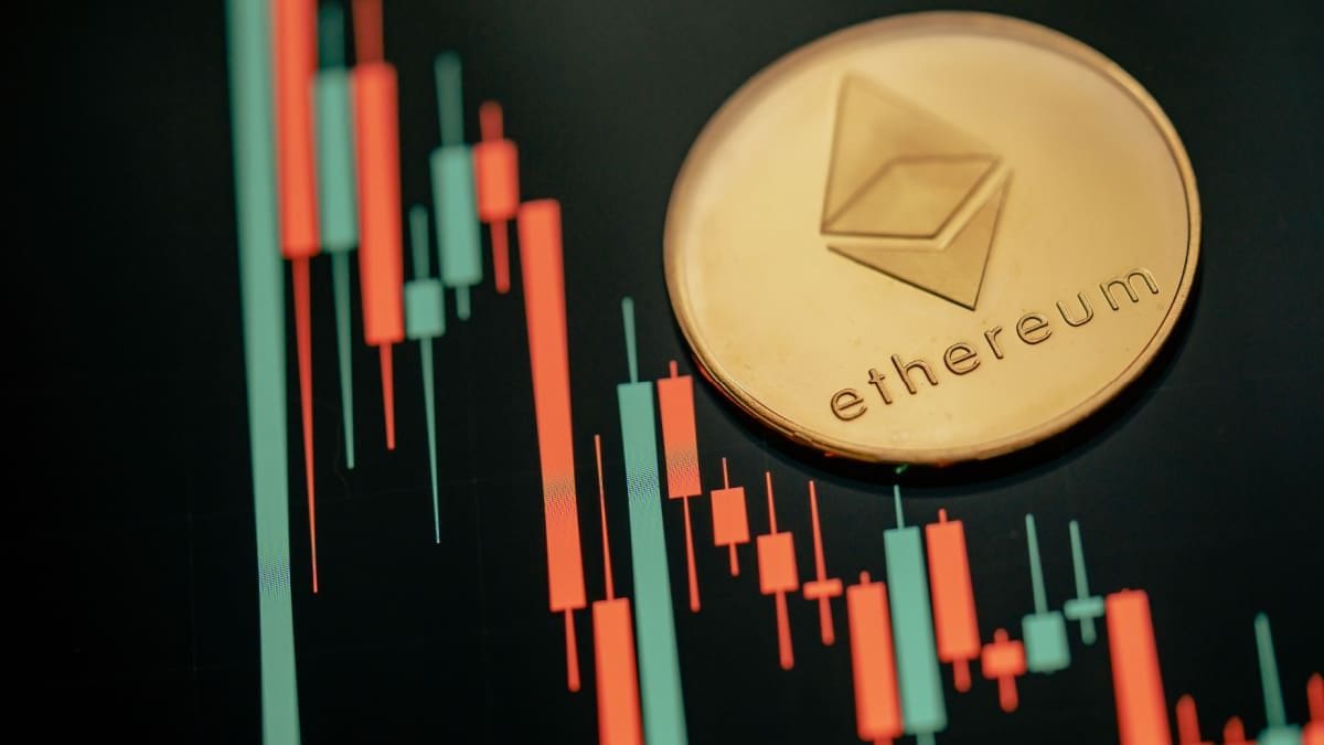 Crypto Radar: ethereum munten crashen hard op independence day De op één na grootste cryptomunt Ethereum en een dalende koers