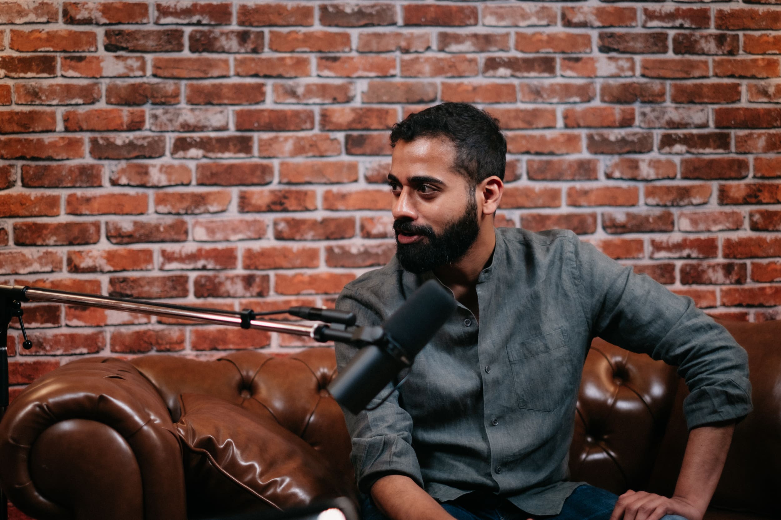 Jayant Ramanand on Mantra crash Jayant Ramanand in podcast legt OM crash uit