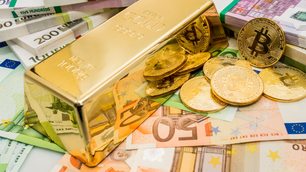 Bitcoin, goud en eurobiljetten