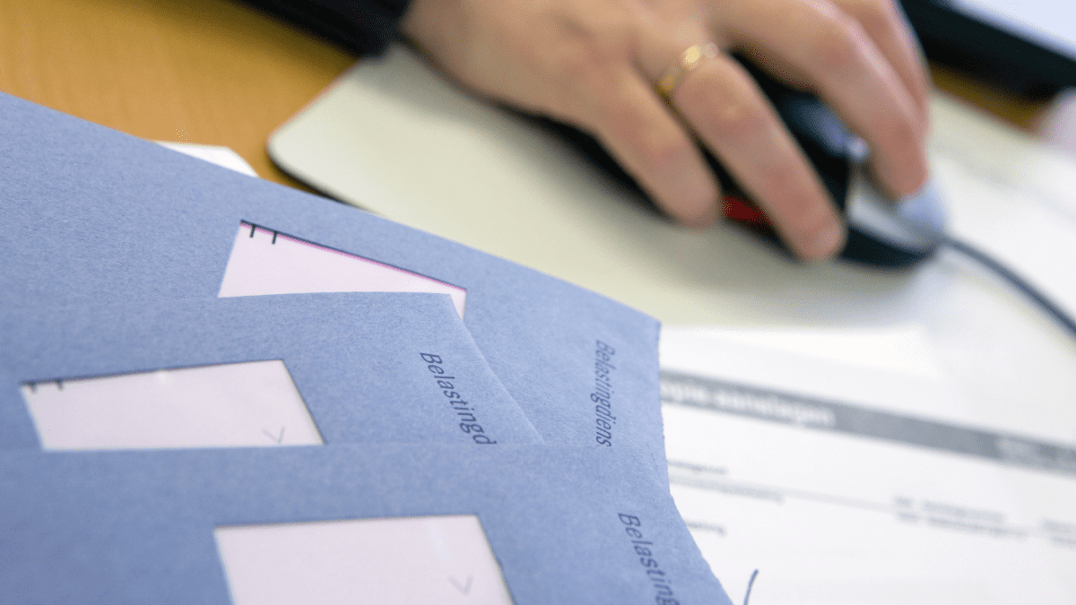 Enveloppen van de belastingdienst Enveloppen van de belastingdienst