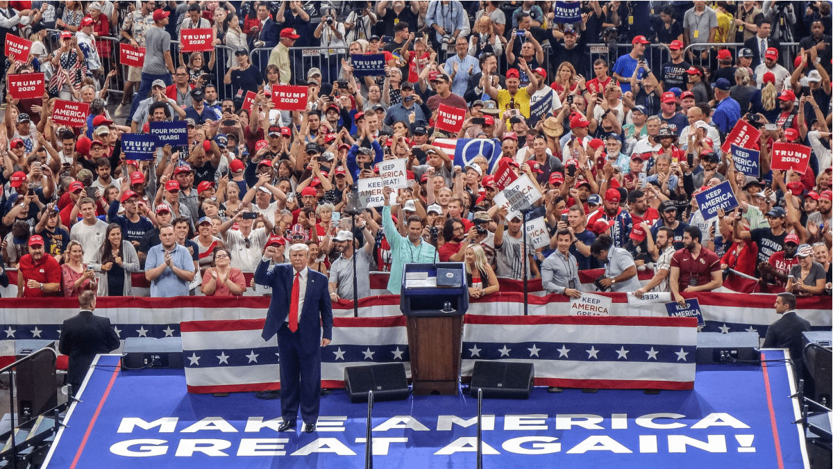 Grote groep Trump supporters Grote groep Trump supporters