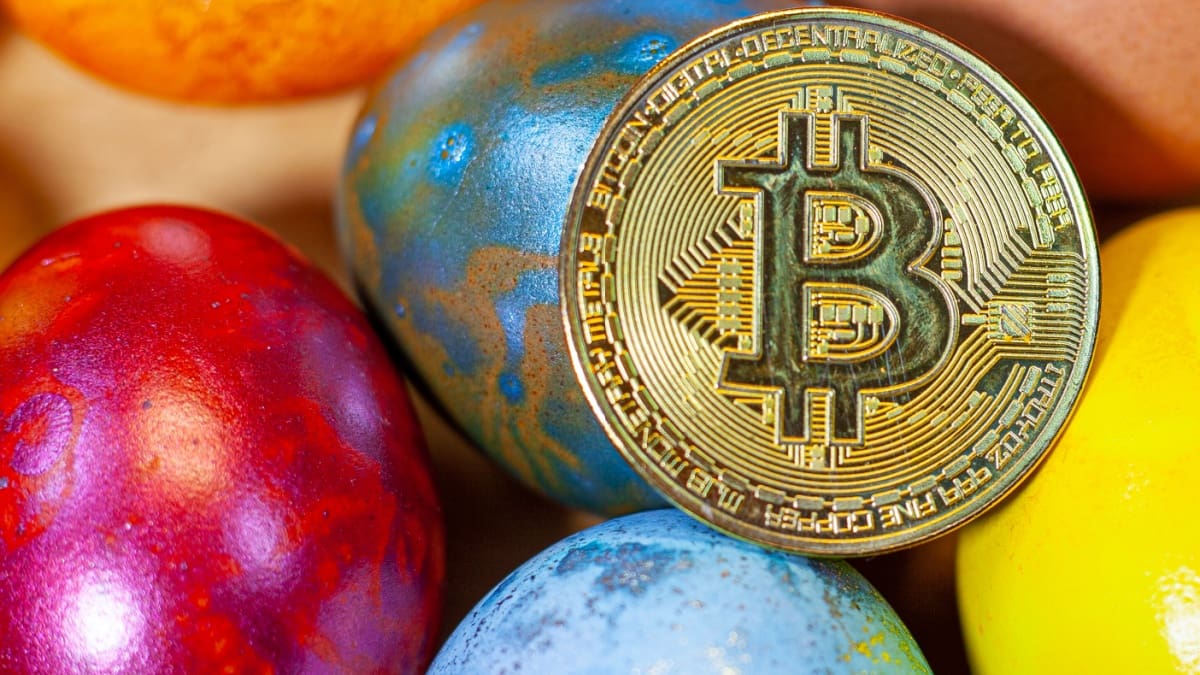 Shutterstock_1943439604 Bitcoin met Pasen: zo presteerde de koers in de afgelopen tien jaar