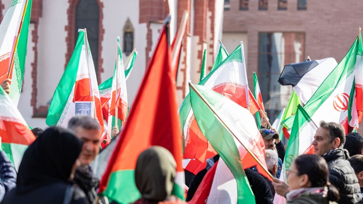 Irán usa criptomonedas para evadir sanciones y frenar su inflación Irán usa criptomonedas para evadir sanciones y frenar su inflación