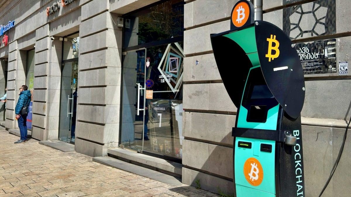 Bitcoin pinautomaat Over twee weken dreigt sluiting voor 80% van alle EU-cryptobedrijven